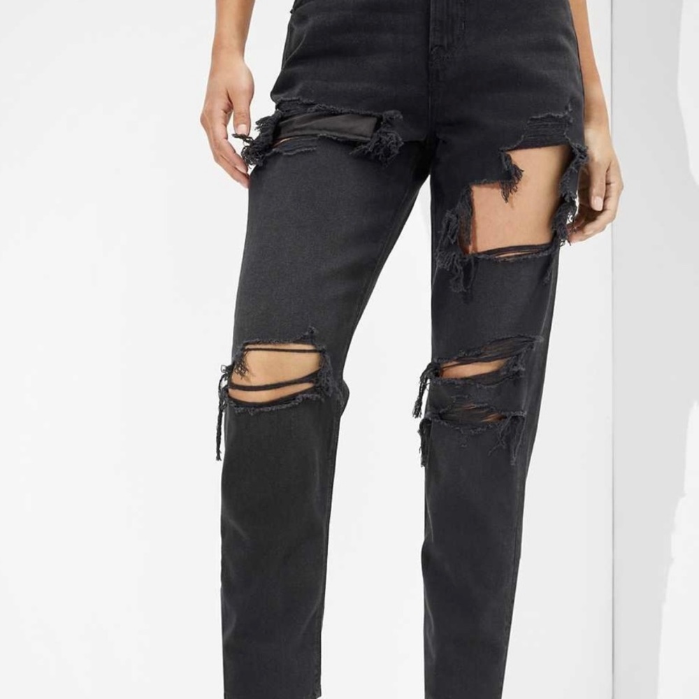 american eagle mom jeans